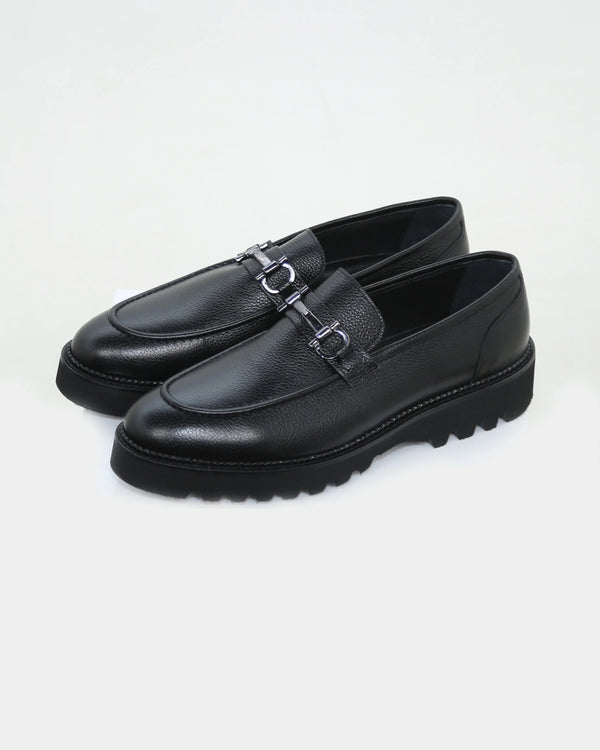 Step Into Style: The Timeless Appeal of Leather Shoes